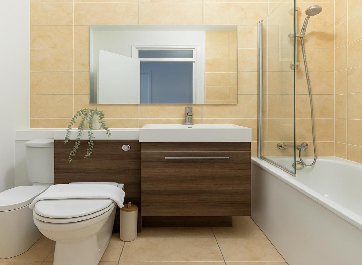 Comfortable West Near Acton Town Station London
